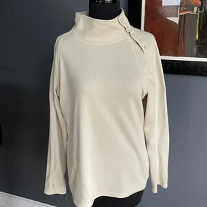 Ultimate Terrain light tan rubber snap shoulder/collar lightweight sweatshirt. M